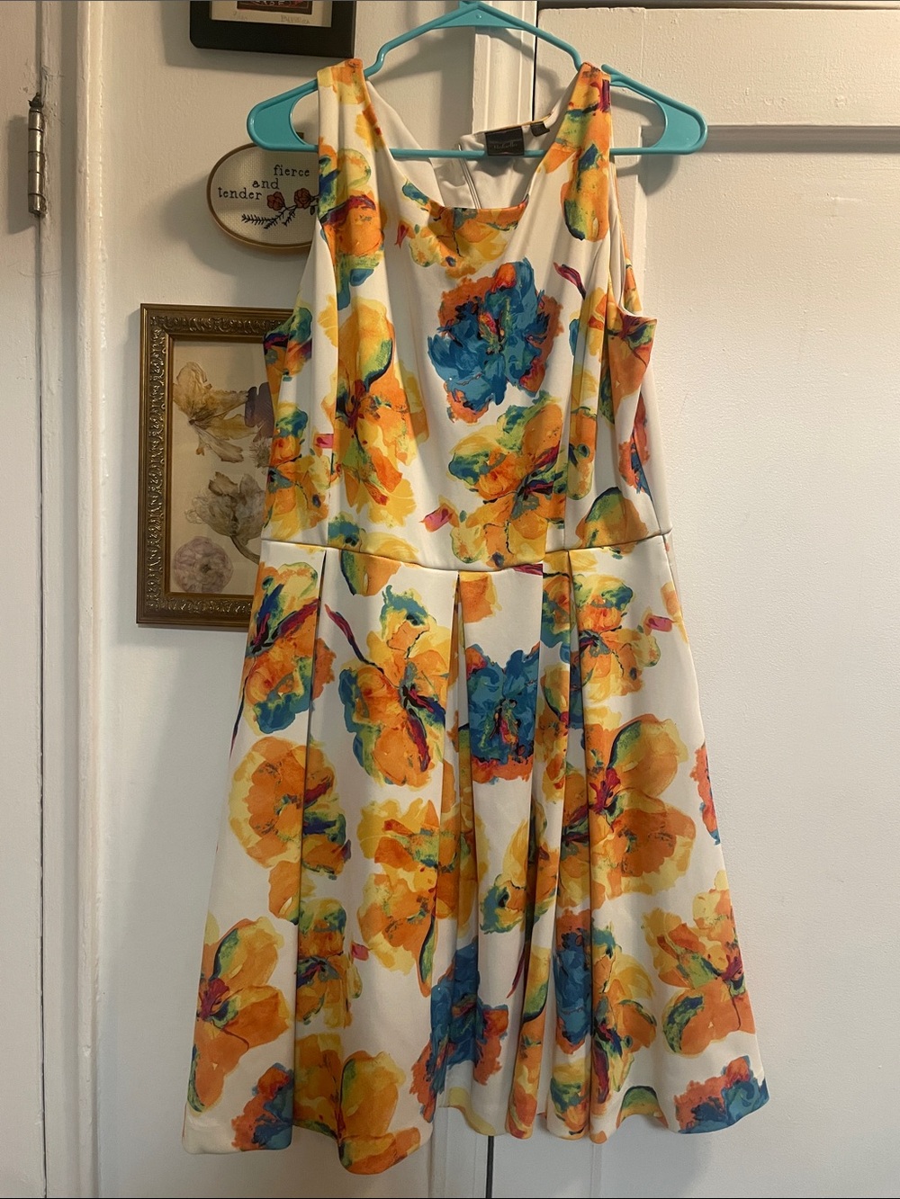 Sleeveless Rafaella White Floral Fit & Flare Dress with Pockets